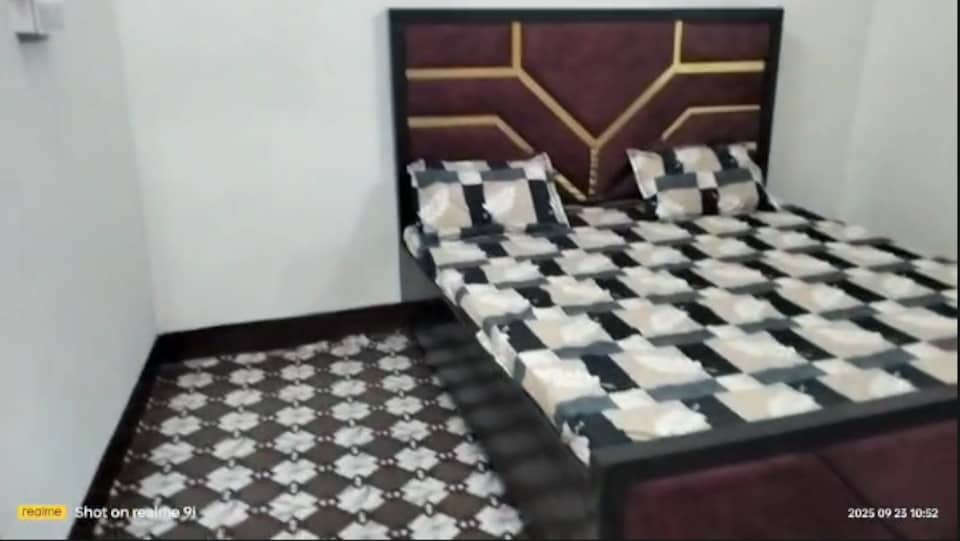 SPOT ON Golden Sez Hotel, Etah, Etah