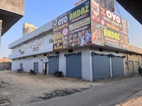 SPOT ON Andaz hotel and restaurant