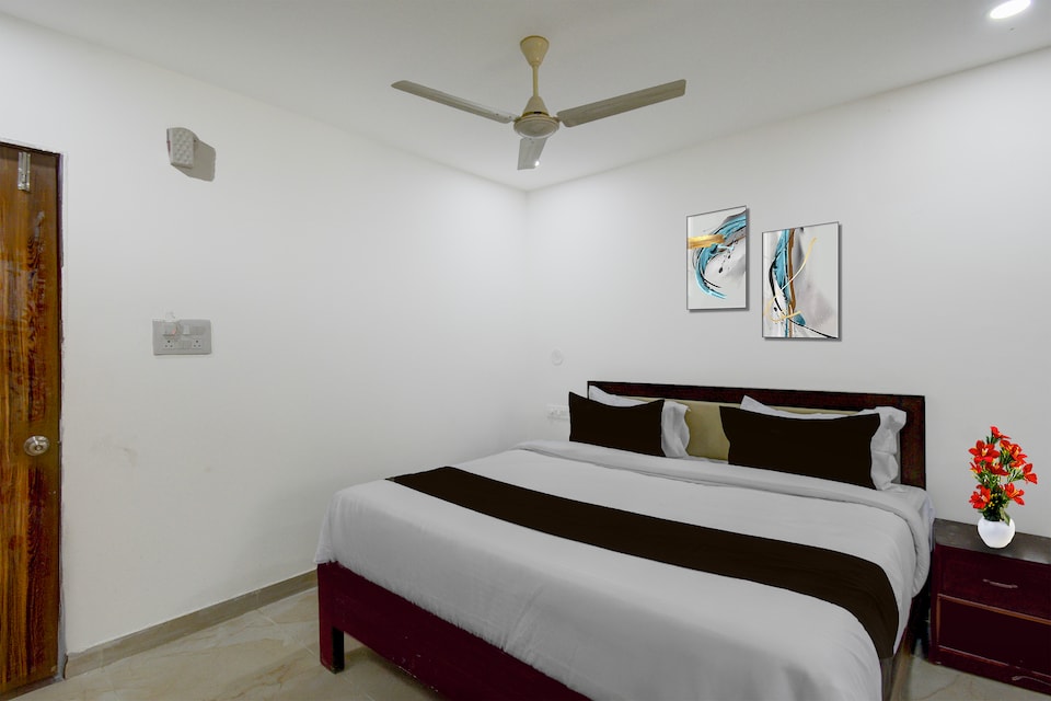 Super Collection O Pragathi Nagar Nizamabad, Nizamabad city, Nizamabad