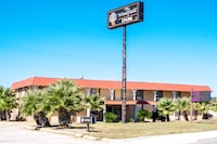 Woodfield Inn & Suites Hotel O, Yoakum TX 111
