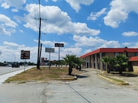 Woodfield Inn & Suites Hotel O, Yoakum TX 111