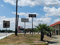 Woodfield Inn & Suites Hotel O, Yoakum TX 111