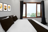 Super HOTEL O SHIVA PARADISE 