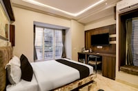 Super Hotel O The Lake Regency