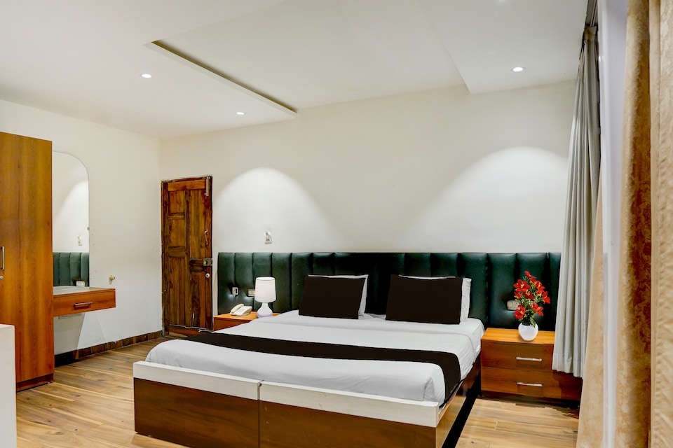 Super Townhouse Shivamogga Railway Junction Formerly Amma Residency, Shivamogga, Mysore