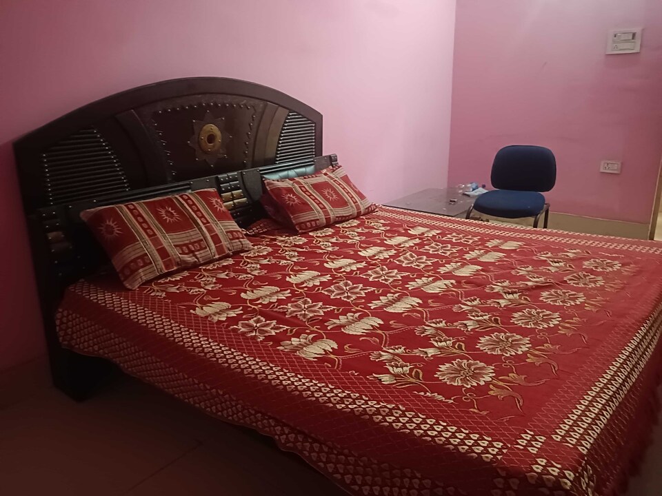 SPOT ON Silver Moon Hotel, Budaun, Budaun