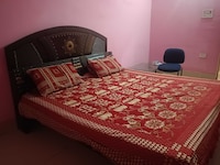 SPOT ON Silver Moon Hotel