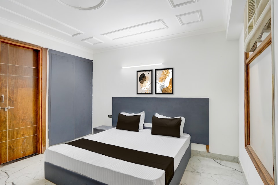 Hotel O Dk Hotel, Noida City, Noida