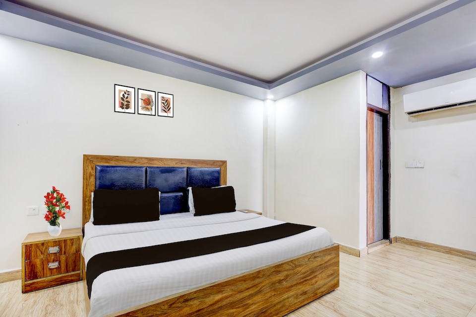 Super Hotel O DIAMOND INN, Nizamuddin Delhi, Delhi