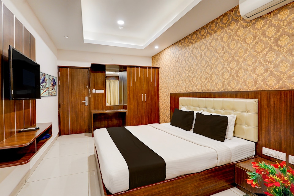 Super Townhouse Oak Science Gallery Bengaluru Formerly Blue Ocean Residency, RT Nagar, Bangalore