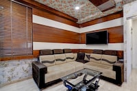 Townhouse Oak Science Gallery Bengaluru Formerly Blue Ocean Residency