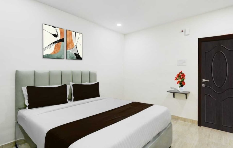 Collection O Chengicharla Crossway Medipally, LB Nagar-Uppal, Hyderabad