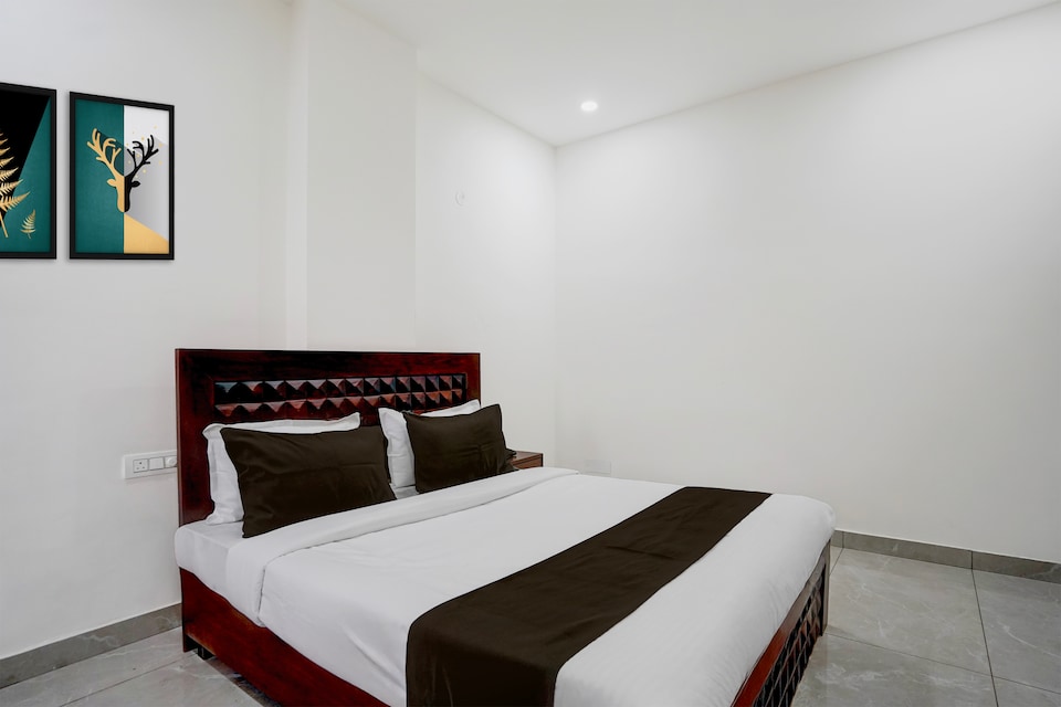 Super Collection O Sector 5 Chandigarh, Nayagaon Chandigarh, Chandigarh