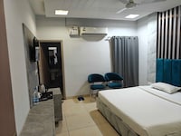 Collection O Sector 5 Chandigarh