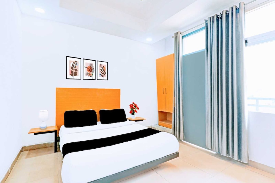 Collection O Banaras Railway Station Formerly Hotel Ganpati Palace, Cantonment, Varanasi