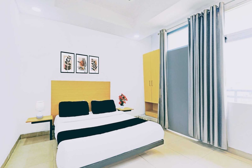 Collection O Banaras Railway Station Formerly Hotel Ganpati Palace, Cantonment, Varanasi