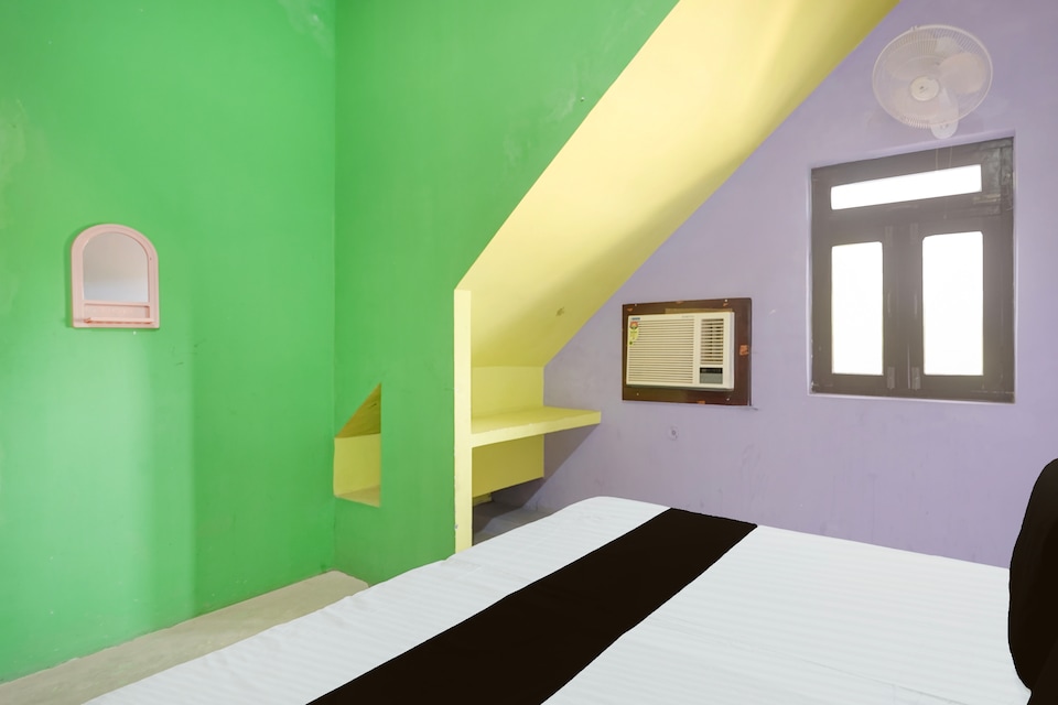 SPOT ON Royal Residency , Kasganj, Kasganj