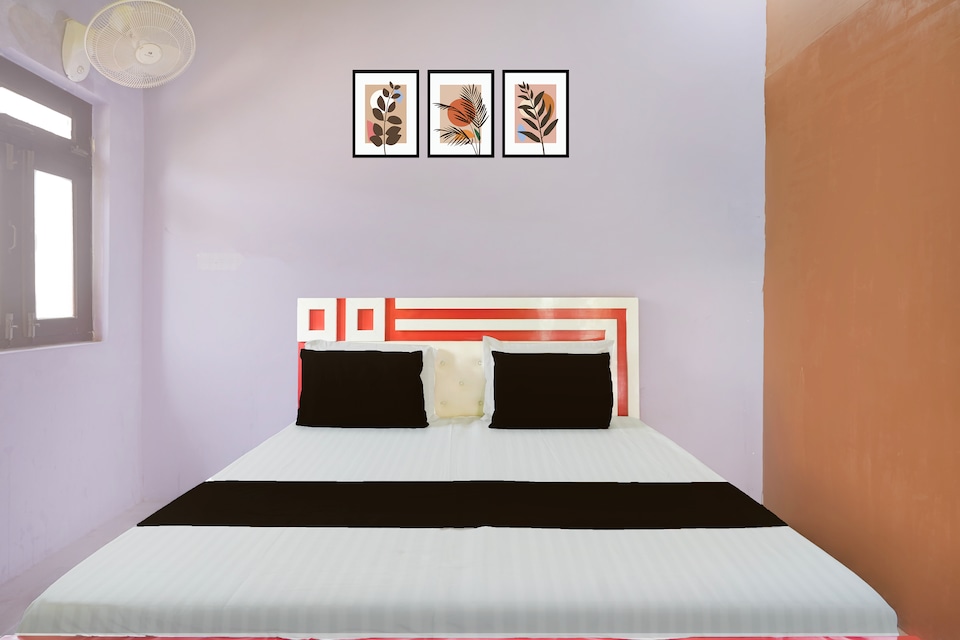 SPOT ON Royal Residency , Kasganj, Kasganj