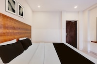 Hotel O RR Residency 