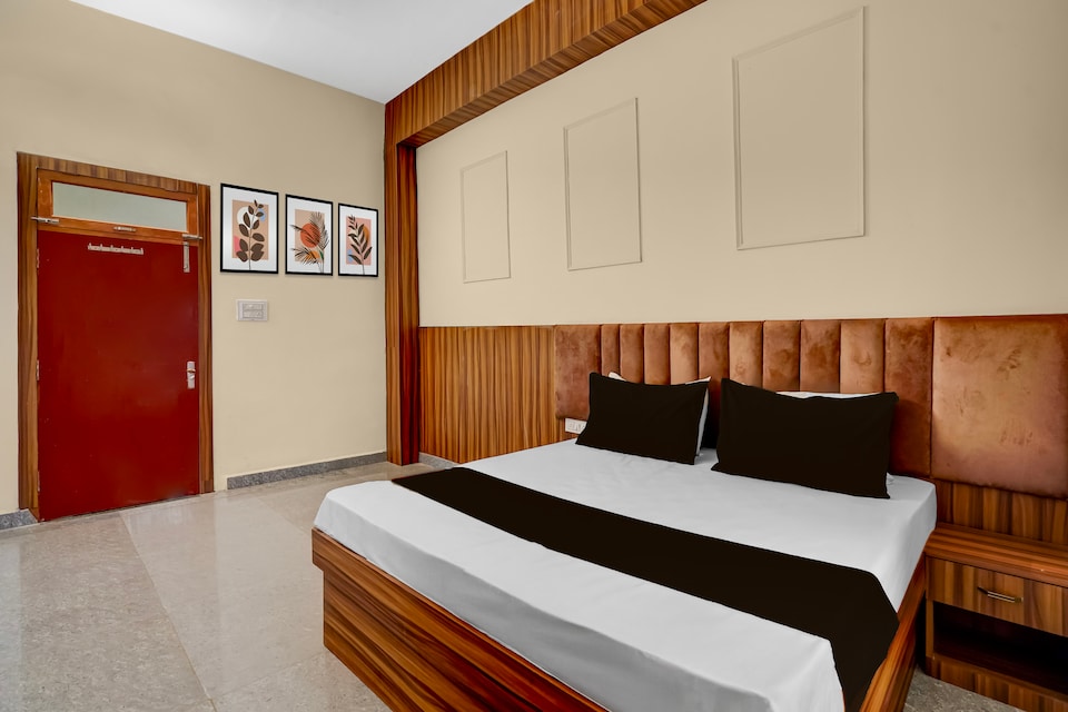 Hotel O Swastik Inn, Bulandshahr, Bulandshahr