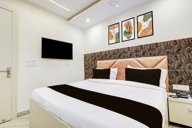 Hotel O Roux residency 