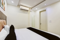 Hotel O Roux residency 