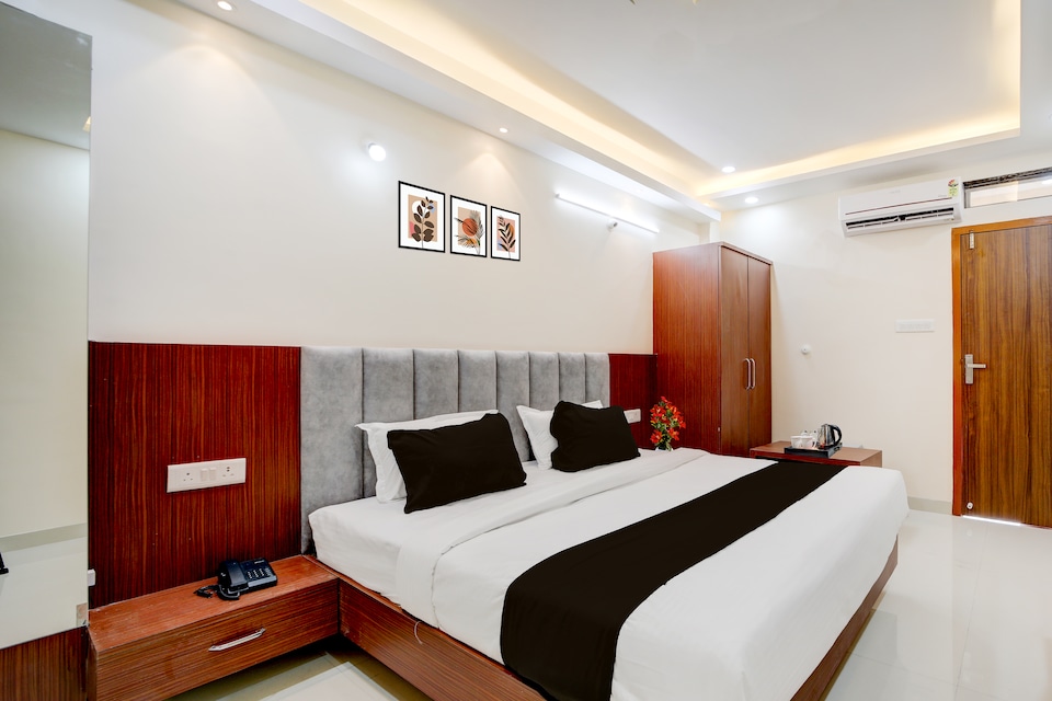 OYO 839535 Hotel Shri Vinayak, New Market Bhopal, Bhopal