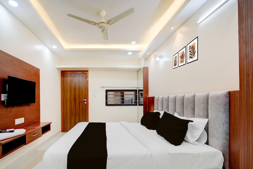 OYO 839535 Hotel Shri Vinayak, New Market Bhopal, Bhopal