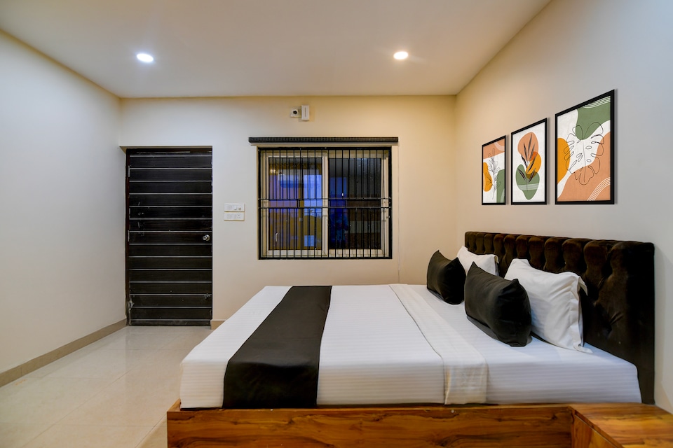 Hotel O MOODY MOON.02, VaniVihar Bhubaneswar, Bhubaneswar