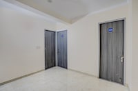 Hotel O Jagdamba Homestay  Hotel & Guest House