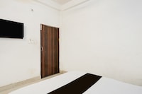 SPOT ON M L Paying Guest House