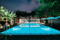 Sunday Platinum Suites