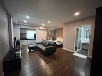 Sunday Platinum Suites