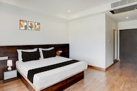 Collection O Nandagokula Convention Centre Formerly Arasu Comforts