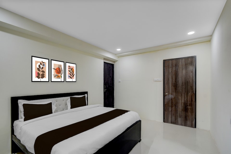 Hotel O Kompally City Mall Formerly Sriman Stay Inn, Kompally - Jeedimetla, Hyderabad