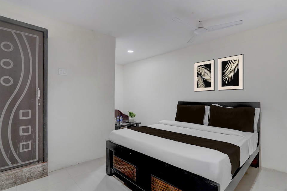 Hotel O Kompally City Mall Formerly Sriman Stay Inn, Kompally - Jeedimetla, Hyderabad