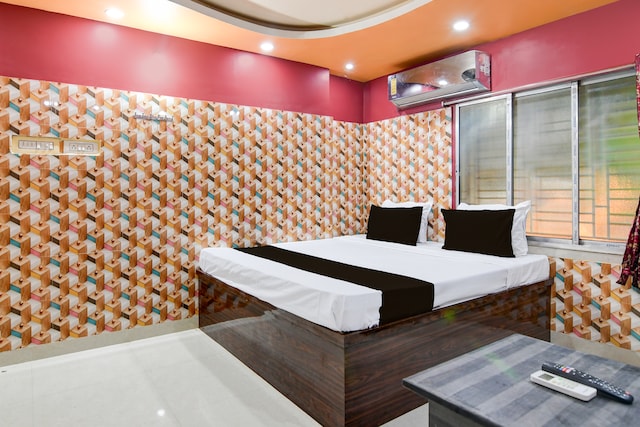 Hotel O by OYO Blue Star Hotel & Restaurant