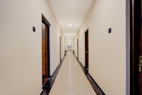 Super Townhouse Guduvancheri Junction Formerly Zafe Commercial