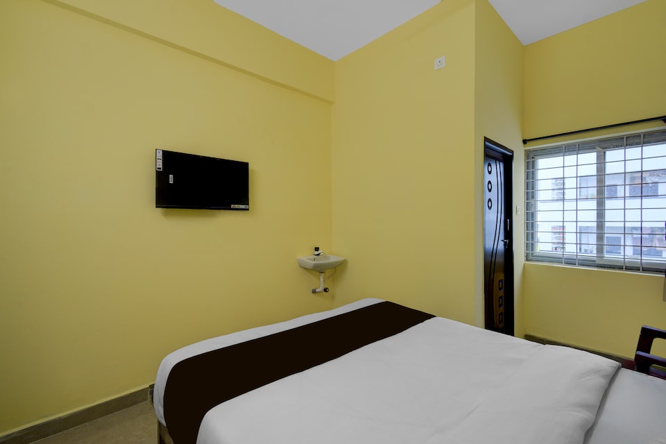 Hotel O Royal Plaza, LB Nagar-Ramoji, Hyderabad