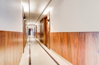 Super Townhouse Railway Road Katra Formerly The Amro