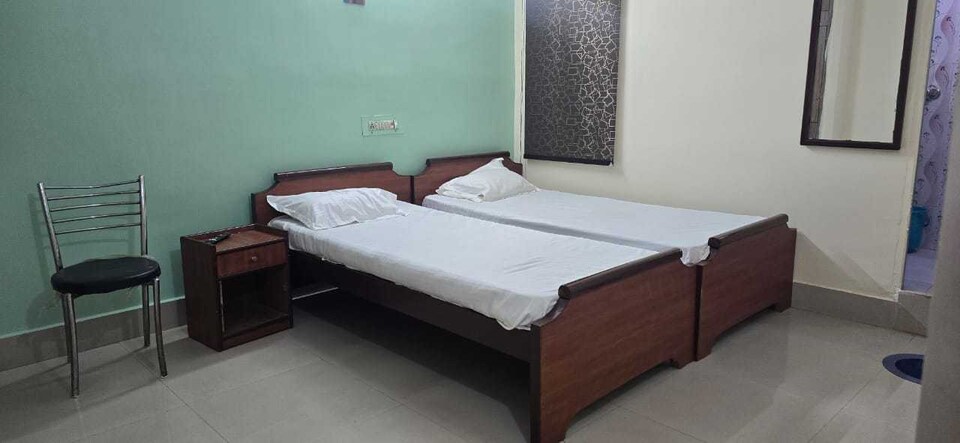 SPOT ON Maurya Shree, Patna Station, Patna