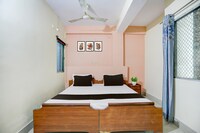 SPOT ON Maurya Shree