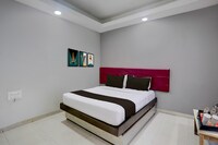 Collection O Paithan Gate Formerly Rajlaxmi Executive