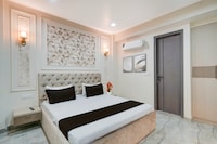 Super Townhouse DSIDC Bawana Formerly Kanhaiya Residency