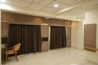 Hotel O The Royal Hotel