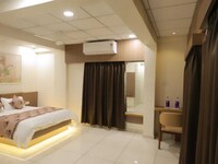 Hotel O The Royal Hotel