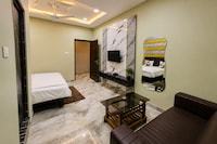 SPOT ON The Amora Inn