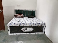 SPOT ON THE ROYAL HOTEL OYO