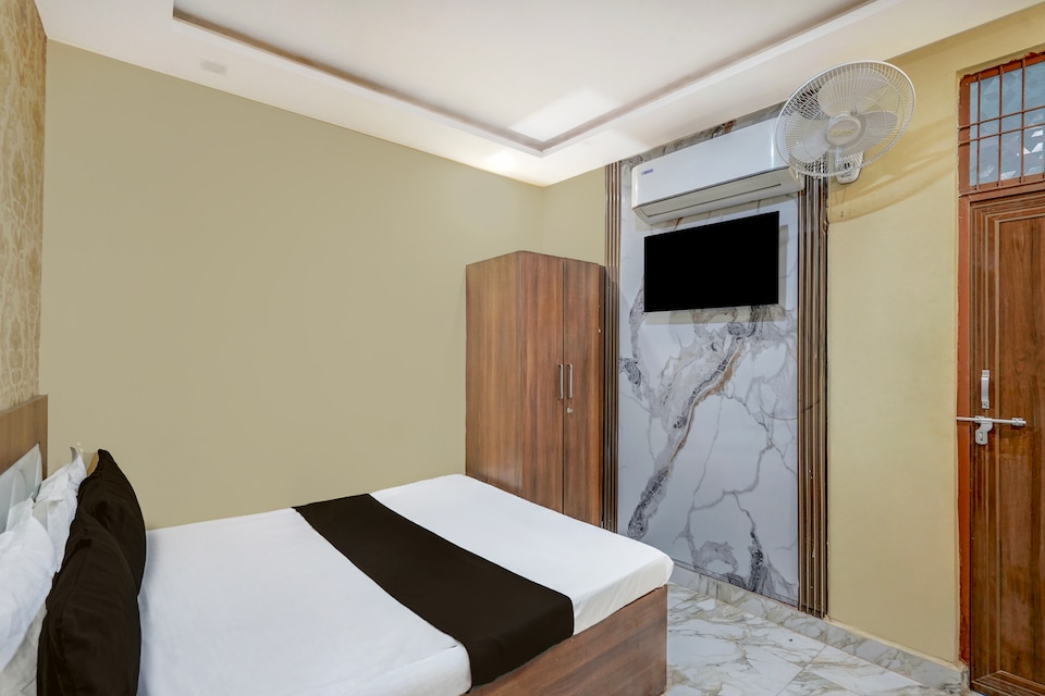 Super Hotel O Daraganj Ghat Prayagraj Formerly Purohit Inn, Rambagh Allahabad, Prayagraj