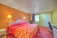 Heights Inn by Townhouse Harker Heights/Killeen